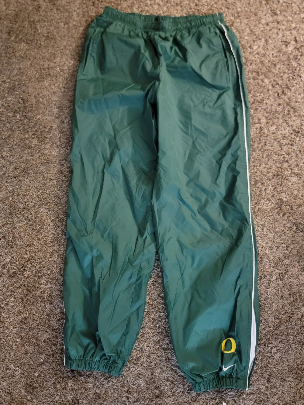 Nike Green Oregon Ducks Vintage Nylon Track Pants